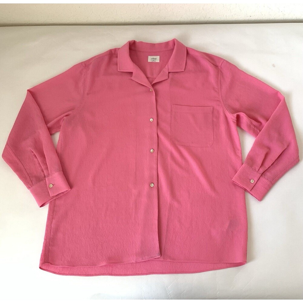 Aritzia Wilfred Blouse Women M Pink Crepe Relaxed Button-Up Flowy Preppy Career
